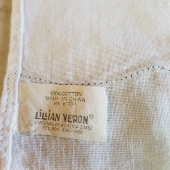 2 -TWO Vintage Lillian Vernon Christmas Tree Guest Towels Cross Stitch Bathroom - Picture 7 of 17